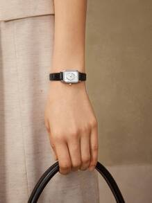 MOTF PREMIUM SQUARE LEATHER QUARTZ WRIST WATCH - White - View 1