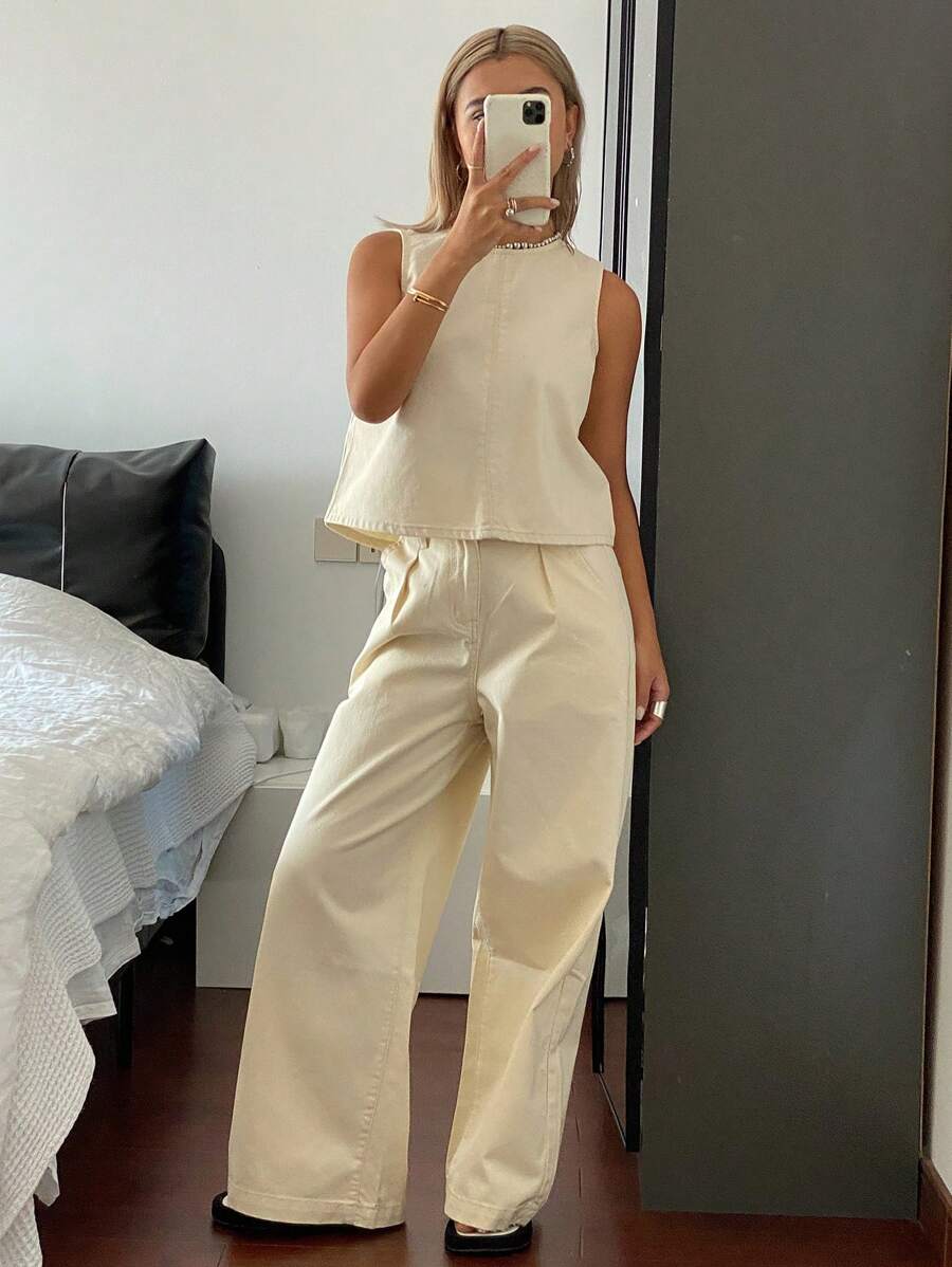 Livesso 女士纯色圆领休闲背心和裤子套装 - 卡其色 - 查看 1