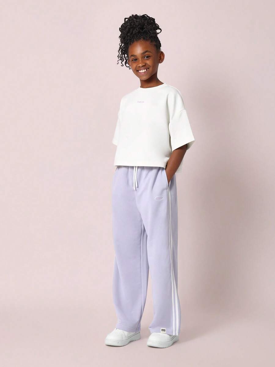 SUMWON Set di top corto e pantaloncini atletici per giovani, abbigliamento estivo a due pezzi, per allenamento, workout, casual, streetwear, con logo farfalla coordinato - Viola - Visualizzare 1