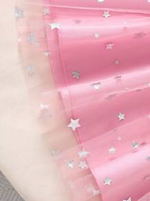 SHEIN Conjunto de 2 piezas para niña: Camiseta con estampado de unicornio lindo y falda de malla con lunares en capas, conjunto dulce para uso diario