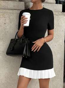 Siren Gaze 圆领混合材质荷叶边下摆百搭迷你连衣裙女士鸡尾酒会礼服女士短裙女士黑色连衣裙，商务休闲女士 - 黑與白 - 查看 7