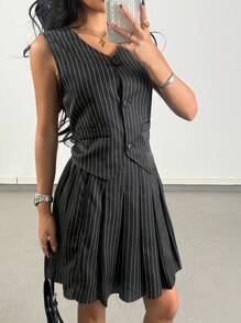 SHEIN Teen Girls Spring/Summer Vest With Pleated Hemline And 2 Pieces Set Girly Striped Slim Fit V-Neck Vest Top And Striped Pleated Skirt Two-Piece Set