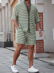 Manfinity RSRT Manfinity Nomadique Men's Contrast Striped Single Breasted Short Sleeve Shirt Drawstring Shorts Set