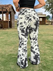 SHEIN EZwear Plus Size Women's Tie-Dye Print Casual Elastic Flare Pants, Spring/Summer - Black - View 2