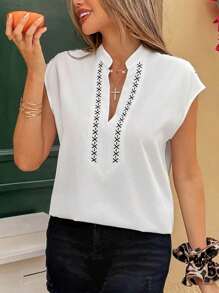 Chiquease Casual Férias Versátil Cor Sólida Mini V-Neck Sem Mangas Contraste Letra Gráfica Blusa Feminina - Branco - Ver 1