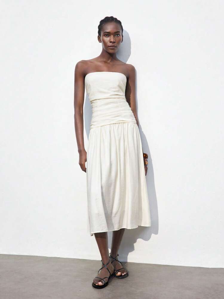 SHEIN Maija Women White Spaghetti Strap Full Body Ruched Low Waist Dress, Spring/Summer, Vacation Casual Elegant Design, Soft & Comfortable, Adjustable Straps, A-Line, Beach, Boho, Summer, Vacation Outfit All-Match Summer Clothing For All Seasons, Modern Holiday Fashion Design, Comfortable Beach Beach Clothing, Bohemian Style, Isabi Island Holiday Wear, Summer Dopamine Holiday Wear, Ins Same Style Holiday Style, Exotic Atmosphere, Country Concert, Western Style Clothing