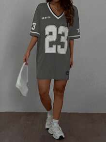 SHEIN EZwear 夏季休闲运动字母与数字图案灰色宽松V领短袖T恤连衣裙 - 灰色 - 查看 6