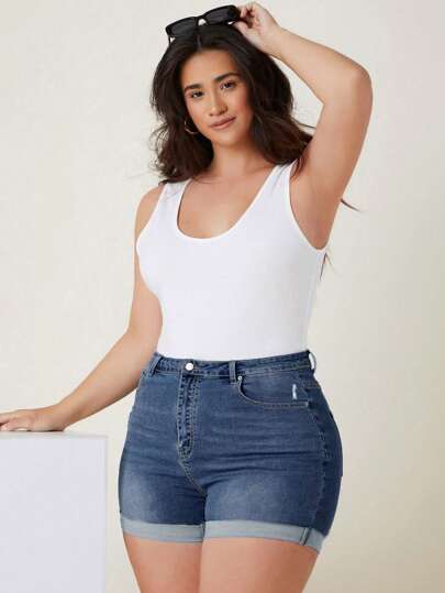 EMERY ROSE Pantalones cortos de mezclilla casuales y versátiles con bolsillos y puños para mujer de talla grande