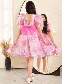 SHEIN Tween Girls Spring/Summer Elegant Floral Print Rose Organza Puff Sleeve Backless Contrast Bow Decor Dress - Pink - View 1