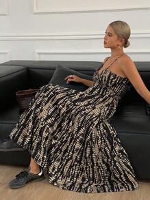 DAZY 休闲度假印花长款宽松褶皱A字连衣裙，适合夏季波西米亚风邮轮旅行、舞会、嘉年华等场合穿着。 - 黑色 - 查看 4