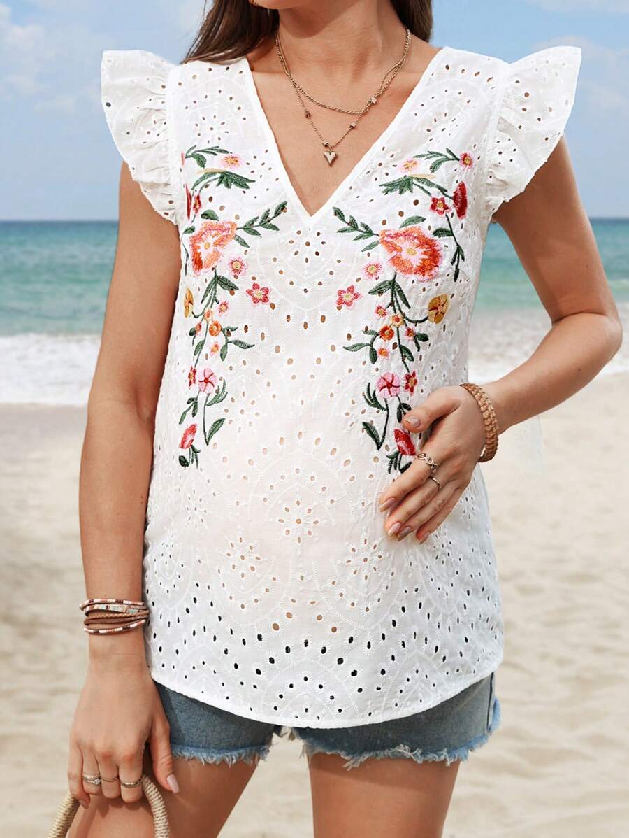 SHEIN 孕妇装孔眼刺绣V领休闲度假沙滩衬衫 - 白色 - 查看 1