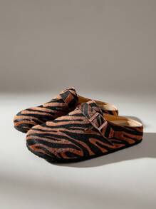 Solecia 女士虎纹图案可调节扣式设计时尚平底芭蕾舞鞋