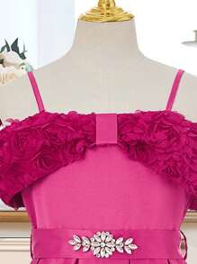 SHEIN Tween Girls 缎面花卉拼布蝴蝶结缀饰腰部连衣裙，紫红色公主风格礼服，适合毕业舞会、生日派对、情人节、花童礼服 - 玫紅色 - 查看 11
