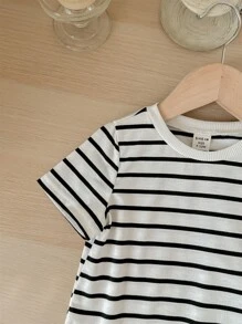 Baby Girl Striped Short Sleeve Top And Overall Jumpsuit, Spring/Summer Outfit