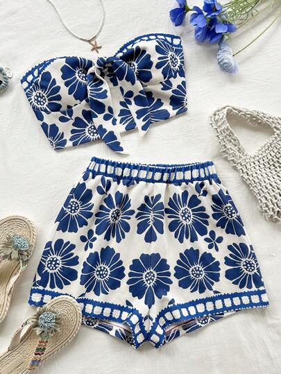 Soleia New Vacation Blue & White Floral Print Bandeau Top And A-Line Elastic Waist Shorts 2 Pieces Set,Summer Sets