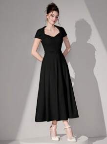 Poshira 女士纯色心形领修身喇叭连衣裙 - 黑色 - 查看 6