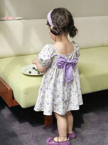 SHEIN Babygirl Cute Floral Pattern Bow Decor Summer Dress