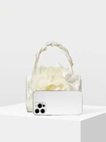 MOTF PREMIUM FLOWER APPLIQUE EVENING BAG - Champagne - View 4