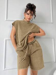 SHEIN SXY 2pcs Plus Size Women's Stand Collar Batwing Short Sleeve Top And Shorts Set Cargo Tarte Mcrae - Coffee Brown - View 3