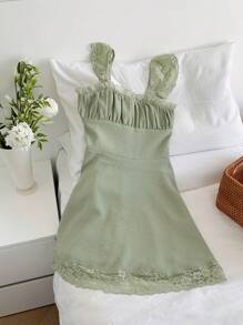 Comfortcana 女士优雅撞色蕾丝荷叶边下摆短款连衣裙 - 綠色 - 查看 7