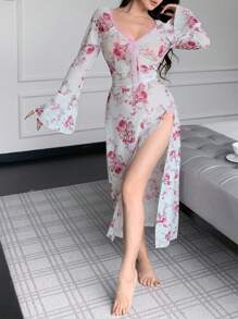 SHEIN Women's Sexy Floral Print Bell Sleeve V-Neck Split Hem Nightgown - Multicolor - View 5