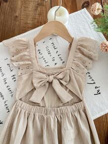 SHEIN X Scheana LMoss Kids 年轻女孩编织纯色荷叶边下摆连体裤