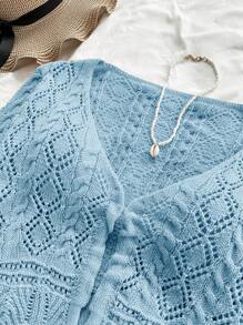 Soleia Suéter corto de cuello en V con cordón y manga larga acortada con diseño de calado, ropa de vacaciones para mujer - Celeste - Ver 5