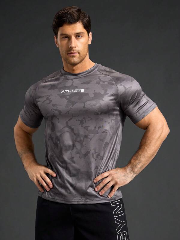 Manfinity Sport Polished T-shirt de sport décontracté pour homme, minimaliste et à la mode à porter au quotidien