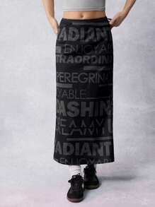 SHEIN EZwear Rok Panjang Kasual Wanita Vintage Motif Huruf dengan Belahan Bawah, Cocok untuk Festival Pameran Renaissance Musim Panas. - Hitam - View 4