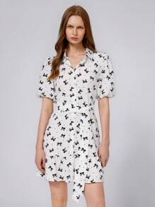 Aveloria Affinna 蝴蝶结领圆点提花系带泡泡短袖女式迷你连衣裙