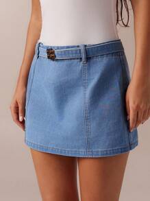 SHEIN Forever 21 Jupe mini en denim avec garniture métallique, tenue d'été/professionnelle pour femmes, remise de diplôme, tenue de travail pour femmes, élégante, concert country, thé, concert - Bleu ciel - Voir 3