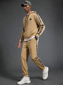 Manfinity Sport Corelite Men's Color-Block Letter Print Drawstring Hooded Sweatshirt & Sweatpants Sports Suit