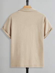 Manfinity RelaxMax Conjunto de camisa de manga corta con un solo abotonadura y bolsillo y shorts para hombre