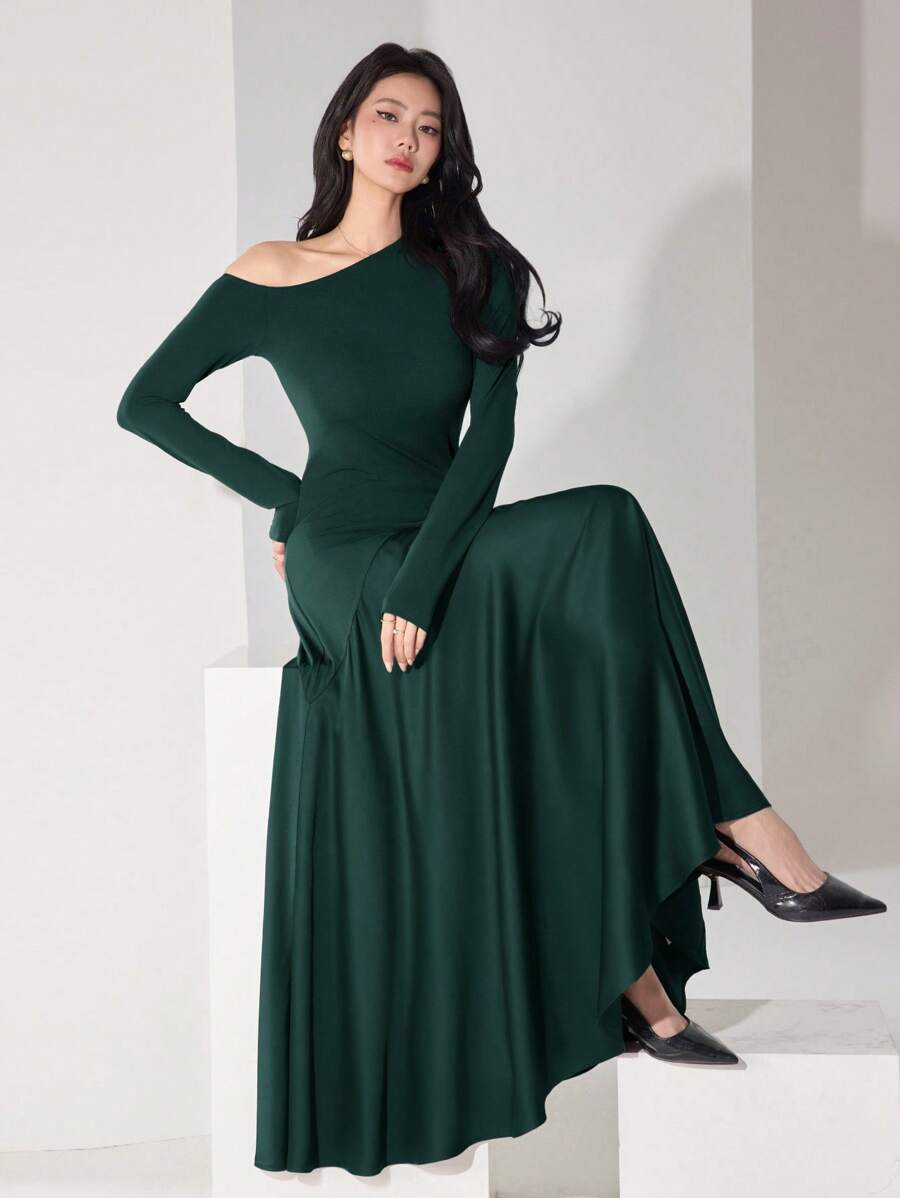 Heiryn Women's Extra Long Dress, Solid Color Oblique Shoulder Long Sleeve, Simple & Fashionable, Suitable For Summer - Dark Green - View 1