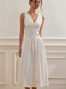 Aveloria Elegant & Romantic French Style Vintage Contrast Lace Sleeveless Waist-Cinched Midi Dress, Versatile For Wedding Season, Spring/Summer - White - View 4