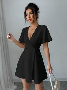 Rafferiza 杏色荷叶边蝴蝶袖交叉前短裙女装 - 黑色 - 查看 5