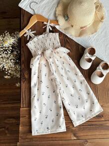 SHEIN Vintaside Kids 女嬰白色夏季波西米亞度假風碎花荷葉邊飾蝴蝶結設計舒適柔軟梭織連身褲優雅時尚休閒外出穿搭 - 米色 - 查看 2