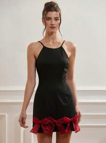 Aveloria Rosie Schwarzes, einfarbiges, minimalistisches, elegantes, romantisches, sexy Partykleid mit rotem Organza-Schleifen-Detail und gestuftem Rock - Verschiedenfarbig - Übersicht 3