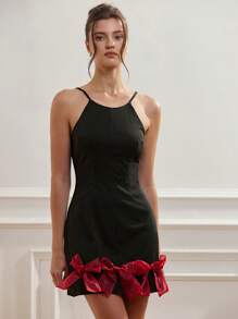 Aveloria Rosie Schwarzes, einfarbiges, minimalistisches, elegantes, romantisches, sexy Partykleid mit rotem Organza-Schleifen-Detail und gestuftem Rock - Verschiedenfarbig - Übersicht 4