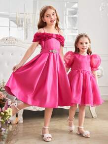 SHEIN Tween Girls 缎面花卉拼布蝴蝶结缀饰腰部连衣裙，紫红色公主风格礼服，适合毕业舞会、生日派对、情人节、花童礼服 - 玫紅色 - 查看 2