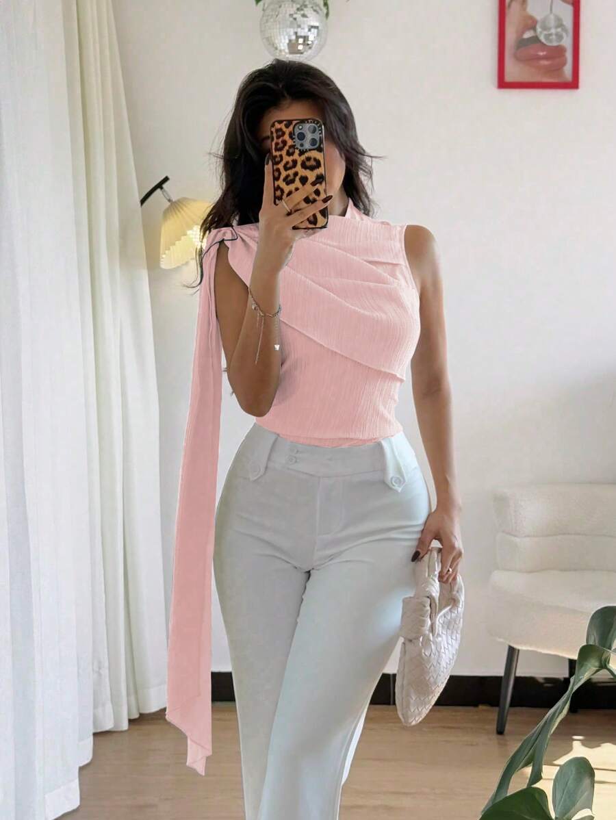 Chiquease Elegant Round Neck Pleated Design Sleeveless Women Blouse