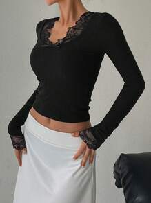 DAZY Women's Lace Splice Crew Neck Form-Fitting Long Sleeve T-Shirt - Black - View 4