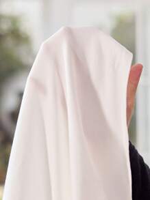 SHEIN 2-częściowy zestaw dla nastolatki: T-shirt z krótkim rękawem i okrągłym dekoltem z falbankami i spódnica plisowana z kwiatowym wzorem, wiązana w talii, wiosna/lato, elegancki, luksusowy, na imprezę, święta, podróż, urodziny - Biały - Zobacz 6