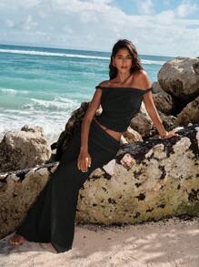 Opulessa Plain Knitted Fitted Cropped Women Top - Black - View 3