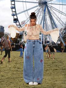 Breezaya Plus Size Women Loose Embroidered Snowflake Print Straight Leg Jeans - Blue - View 6