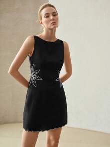 MOTF PREMIUM LINEN FLORAL EMBROIDERY DRESS - Black - View 4