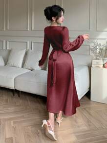 DAZY Elegante vestido largo burdeos para mujer con cuello en V, mangas largas y bajo acampanado, vestido de otoño para bodas y Año Nuevo