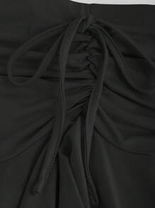 Sweetra Chân váy ngắn nữ kiểu dáng bất đối xứng, cạp chun, vạt lệch, phong cách Y2K - màu đen - Xem 3