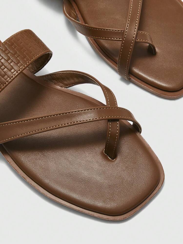 CUCCOO BIZCHIC Brown Casual Comfortable Street Style Leather Flip Flops, Fashionable Flat Sandals For Women