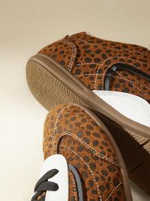 CUCCOO EASI Women's Vintage Low Toe Trainers Casual Sports Shoes, Leopard Print Trainers